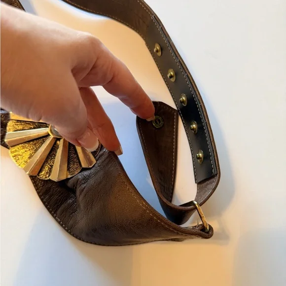 90s Vintage asymmetric waist belt, buttery soft leather, brown, snaps closure, S - Picture 9 of 11